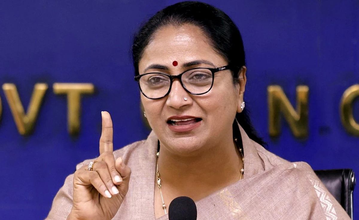 ‘दरिंदगी किसी भी कीमत पर बर्दाश्त नहीं की जाएगी’, दिल्ली उत्तम नगर हत्याकांड पर बोलीं CM रेखा गुप्ता, होली पर रंग का छींटा पड़ने पर कर दी थी हत्या