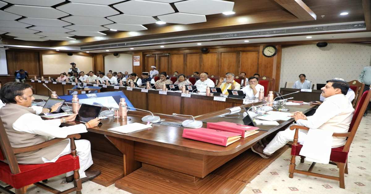 सरकारी कर्मचारियों का बढ़ेगा महंगाई भत्ता: महाना सिंचाई परियोजना को मंजूरी-पोषण आहार की राशि में बढ़ोतरी, मोहन कैबिनेट ने लिए ये बड़े फैसले