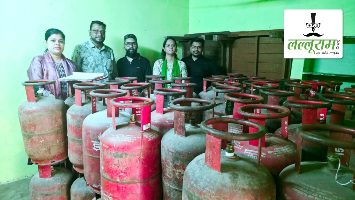 LPG कालाबाजारी पर खाद्य विभाग का बड़ा एक्शन: छापामार कार्रवाई कर सैकड़ों गैस सिलेंडर और उपकरण किए गए जब्त, आम जनता से की ये खास अपील