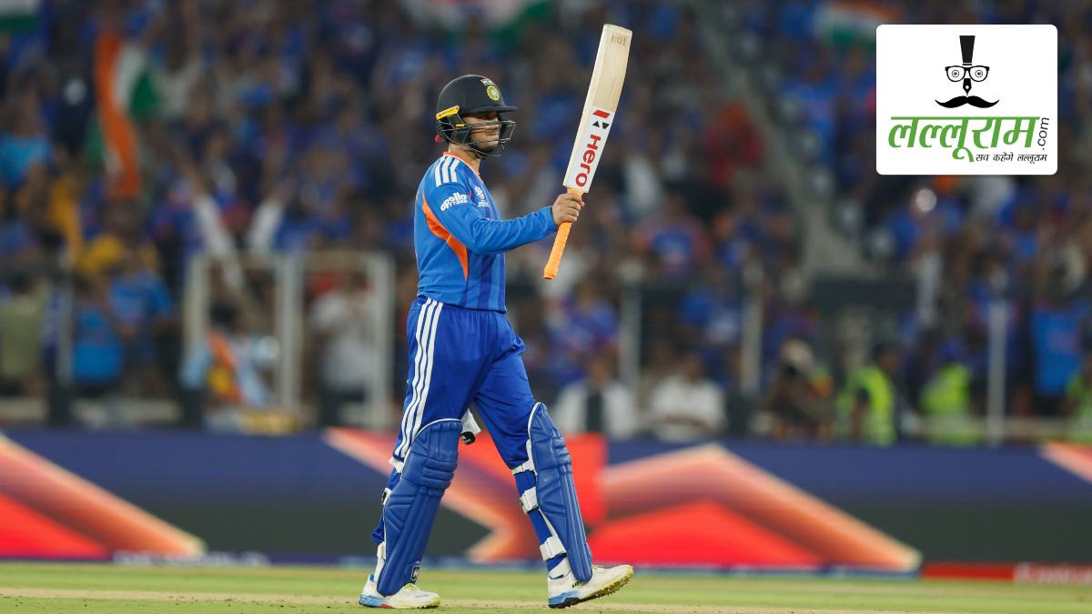 IND vs NZ T20 World Cup 2026 Final: फाइनल में चला अभिषेक का बल्ला, 21 बॉल पर 52 रन बनाकर हुए आउट, भारत ने बनाया टूर्नामेंट के इतिहास का सबसे बड़ा पावरप्ले स्कोर