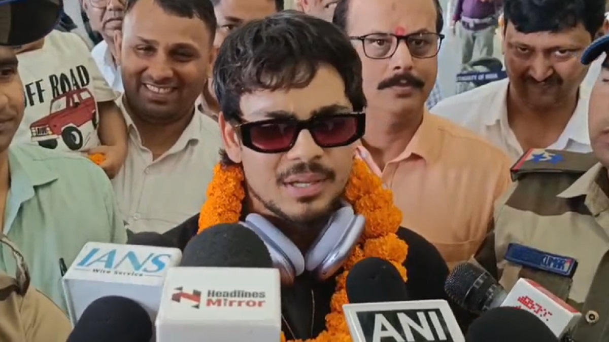 टीम इंडिया को वर्ल्ड चैंपियन बनाने के बाद पटना लौटे ईशान किशन, एयरपोर्ट पर हुआ भव्य स्वागत, जानें भारत की जीत पर क्या कहा?