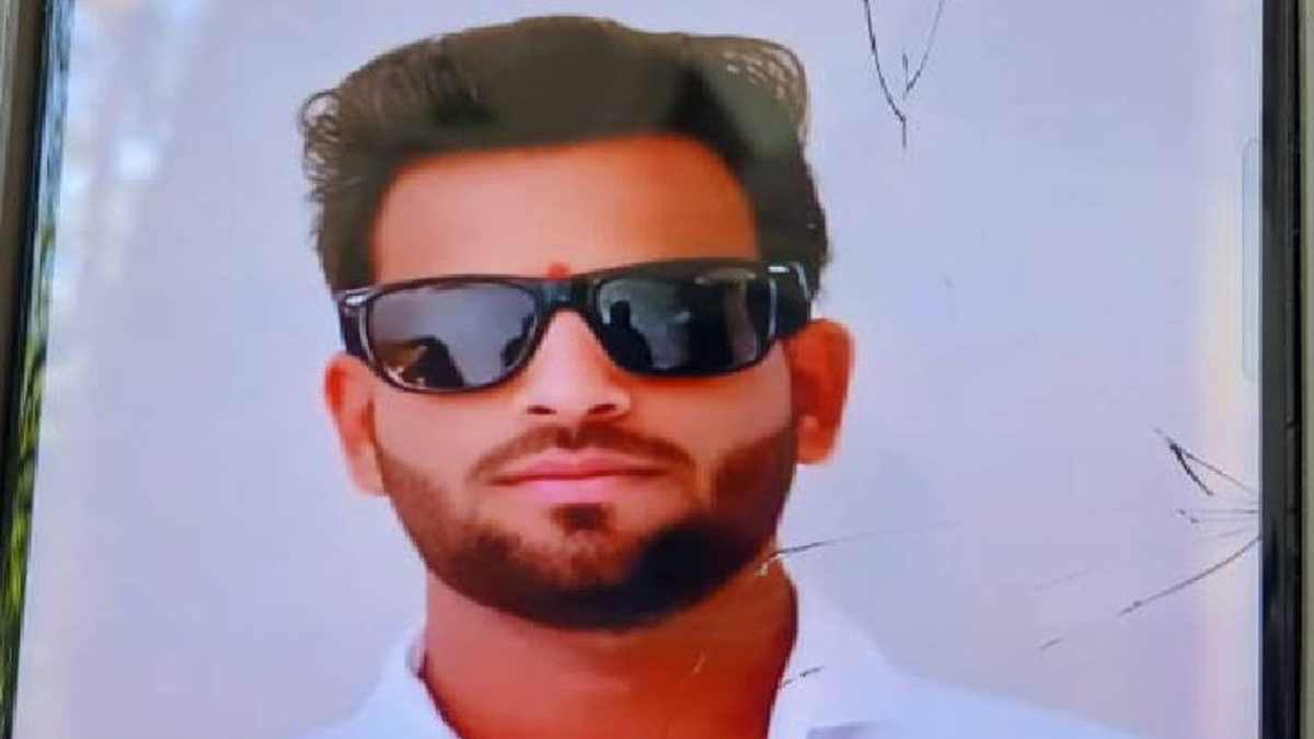 भोपाल में मेल नर्स ने किया सुसाइड: एनेस्थीसिया का ओवरडोज लेकर दी जान, पुलिस को प्रेम प्रसंग या प्रताड़ना की आशंका   