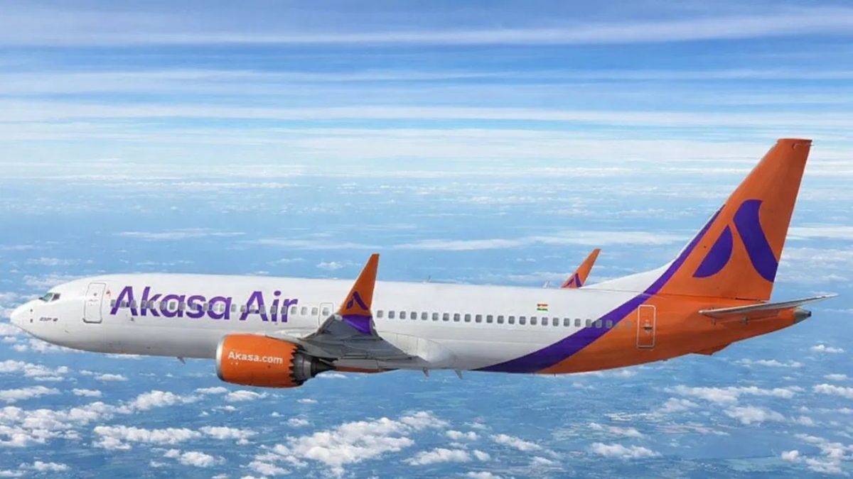 अकासा एयरः फ्लाइट के टॉयलेट में ‘बीड़ी’ जलाई और बैठकर पीने लगा,  यात्रियों में मची दहशत, गिरफ्तार