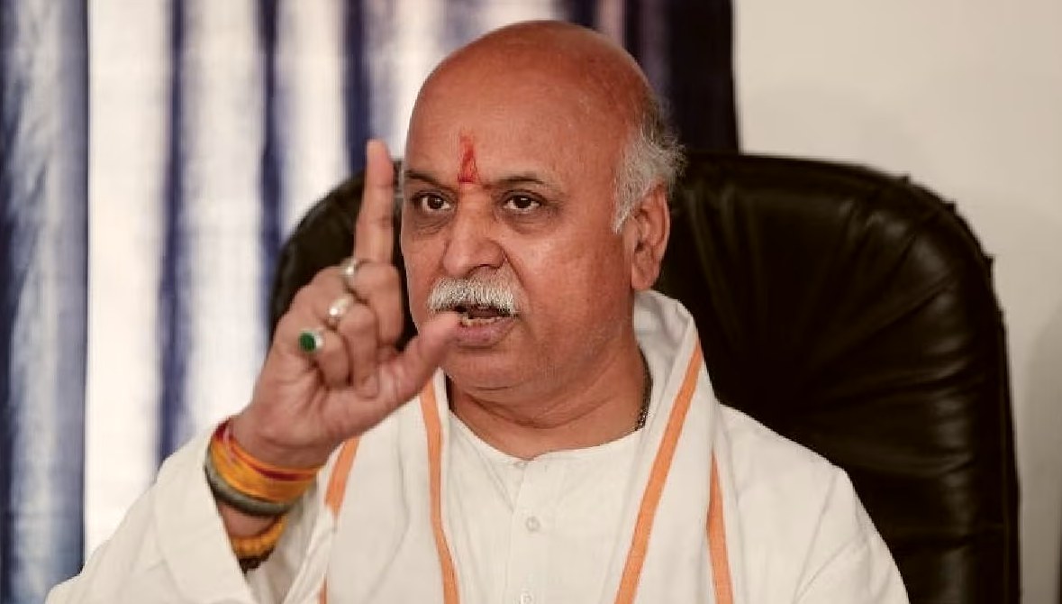 ‘चुनावी भाषण की क्या गारंटी ?’, ममता बनर्जी के मछली-अंडा बंद करने वाले बयान पर तोगड़िया का पलटवार, गौ रक्षा-हिंदुओ की सुरक्षा और मोनालिसा को लेकर कही ये बात