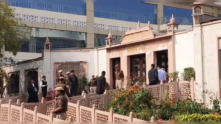 Rajasthan News: हाईकोर्ट को दहलाने की साजिश? इस साल 6वीं बार आया धमकी भरा मेल, डॉग स्क्वॉड और बम निरोधक दस्ते ने संभाला मोर्चा