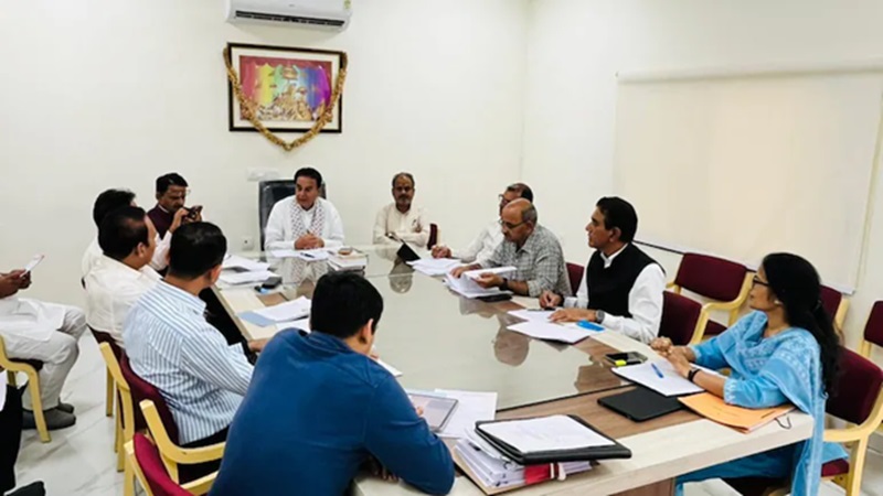 Rajasthan News: राजस्थान में खेजड़ी काटने वालों की अब खैर नहीं, सरकार का नया ग्रीन प्लान तैयार, भारी जुर्माना और सख्त सजा की तैयारी