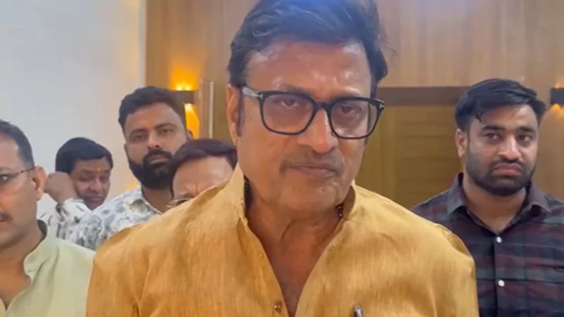 Rajasthan News: डोटासरा का अपनी ही पार्टी पर फूटा गुस्सा: बोले- गनमैन और ड्राइवर लेकर आने से नहीं बनेगी सरकार, भाजपा ने ली चुटकी