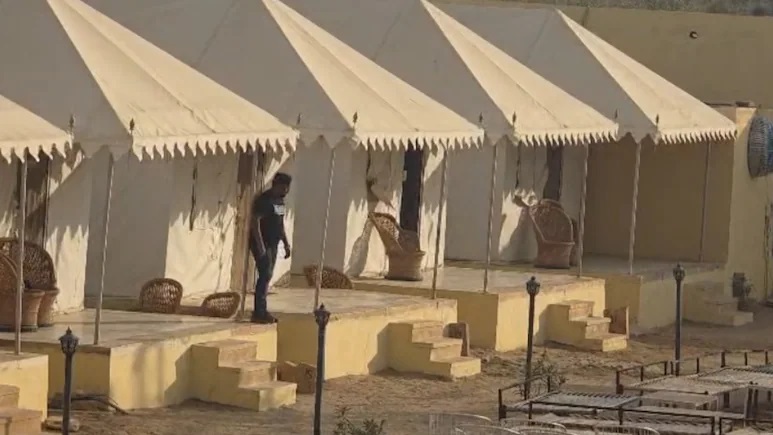 Rajasthan News: रेगिस्तान में गैस का अकाल, जैसलमेर के रिसॉर्ट्स में पसरा सन्नाटा