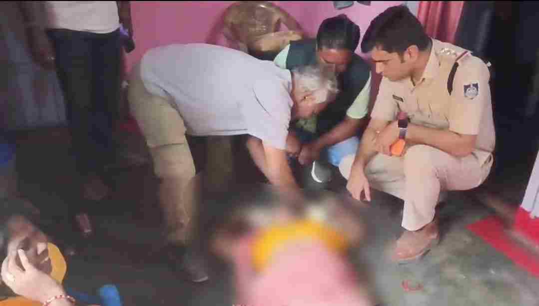 कलयुगी बेटे का खौफनाक चेहरा: अवैध संबंधों के विरोध में मां की गला दबाकर की हत्या, आरोपी गिरफ्तार