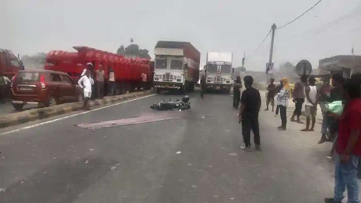 दुखद: भगवान किसी के साथ ऐसा न करे… सुपौल में तेज रफ्तार ट्रक ने गर्भवती को रौंदा, महिला और अजन्मे बच्चे की तड़प-तड़प कर मौत