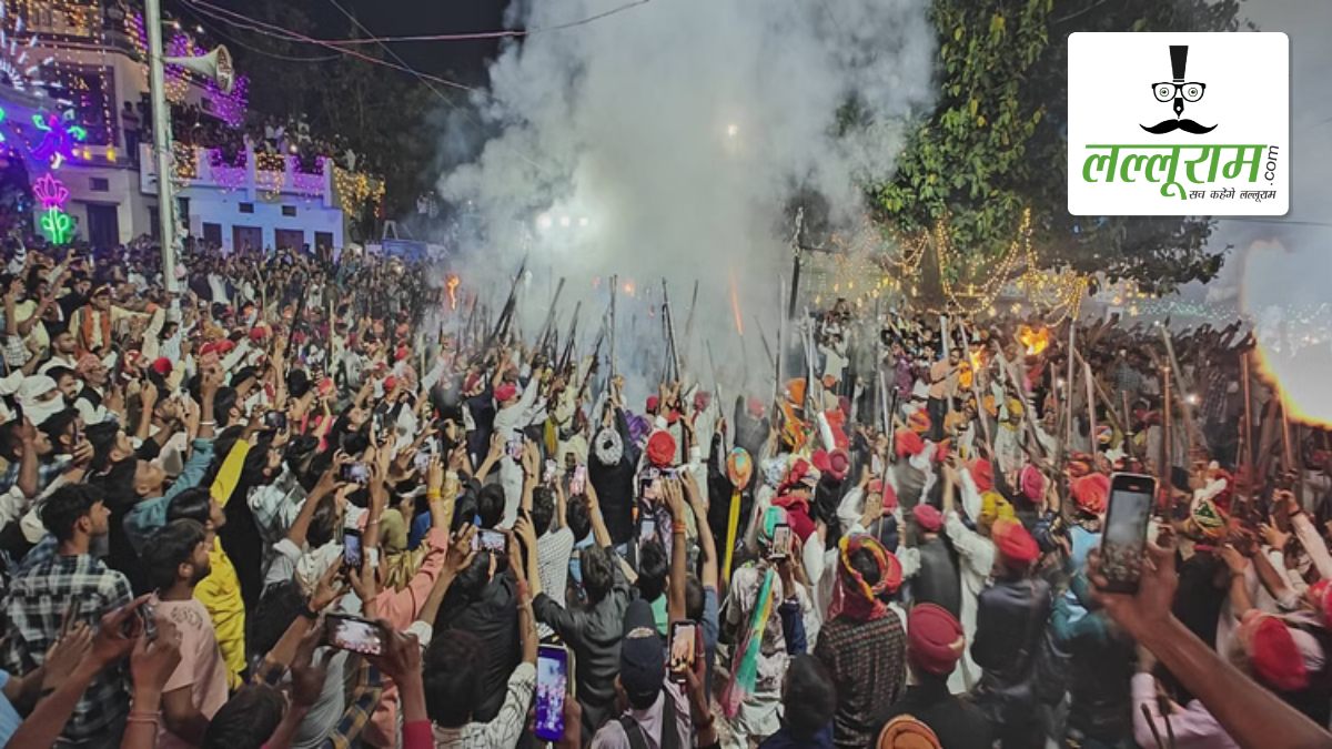 तोप-तलवार और हवाई फायरिंग… राजस्थान के इस गांव में मनाई जाती है ‘बारूद वाली’ अनोखी होली