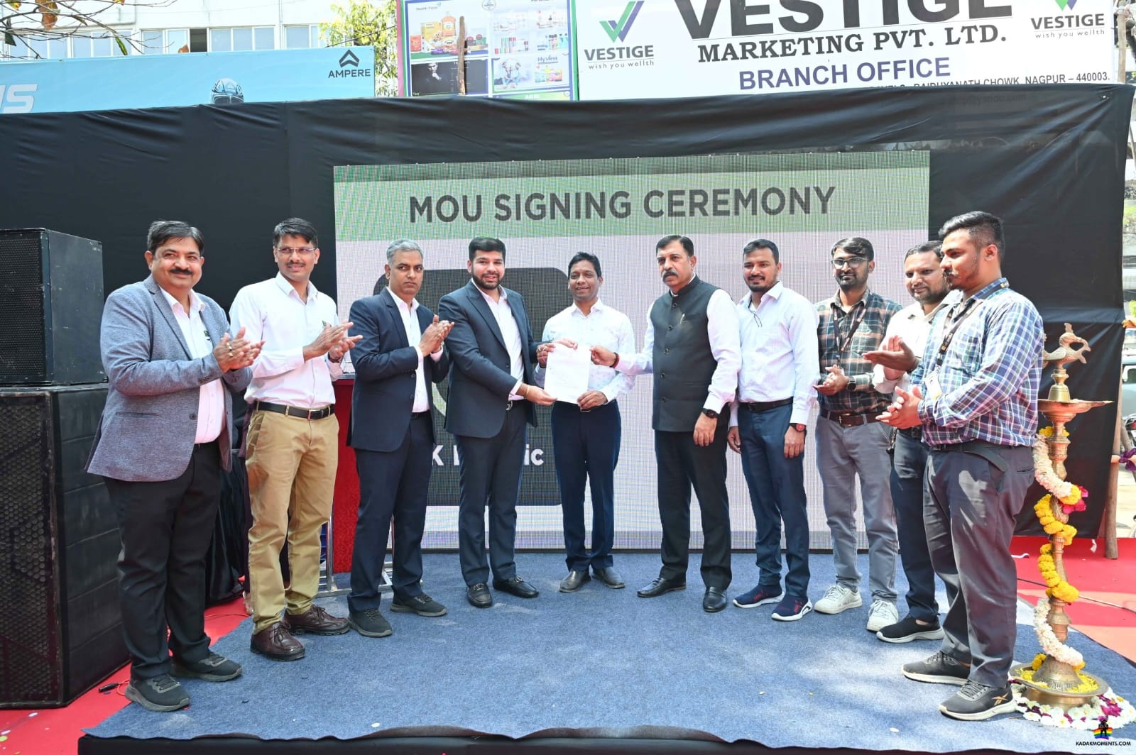 GK Electric और लोक सुविधा के बीच एमओयू पर हस्ताक्षर, ई-वाहनों के लिए मिलेगी आसान फाइनेंस सुविधा