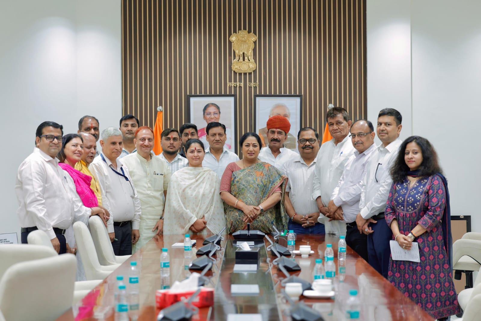 दिल्ली में गौशालाओं को बड़ा सहारा: लीज एक्सटेंशन और बायोगैस इंफ्रास्ट्रक्चर के लिए : CM रेखा गुप्ता ने जारी किए 20.26 करोड़ रुपये