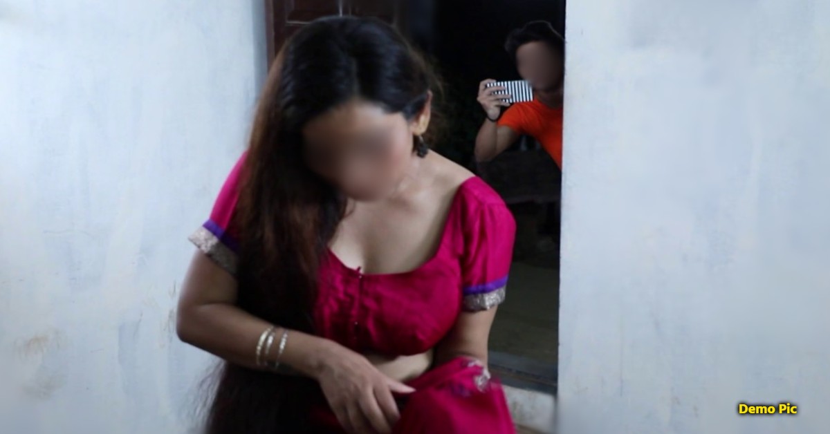 पटवारी ने नहाते समय नाबालिग छात्रा का बनाया VIDEO, बाथरूम की जाली से किया रिकॉर्ड; गुस्साए परिजनों-ग्रामीणों ने जमकर पीटा