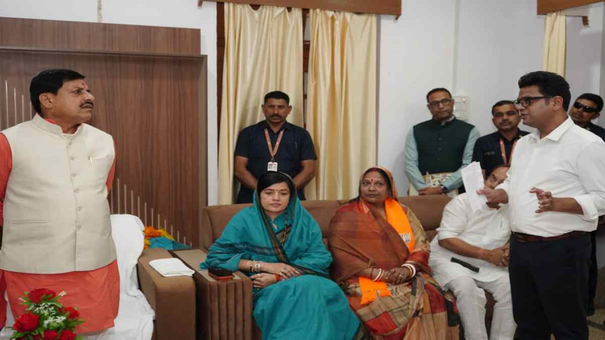 एक्शन मोड में सीएम डॉ. मोहन यादव, सीधी कलेक्टर-गुना एसपी हटाए गए, जानें पूरा मामला