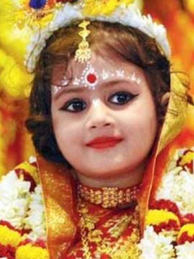 कन्या पूजन के लिए 100 रुपये में खरीदें ये बेहतरीन गिफ्ट्स