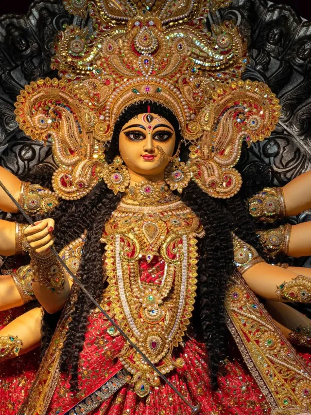 Chaitra Navratri 2026: चैत्र नवरात्रि पर 3 अद्भुत योग, जाने घटस्थापना किस मुहूर्त में करें