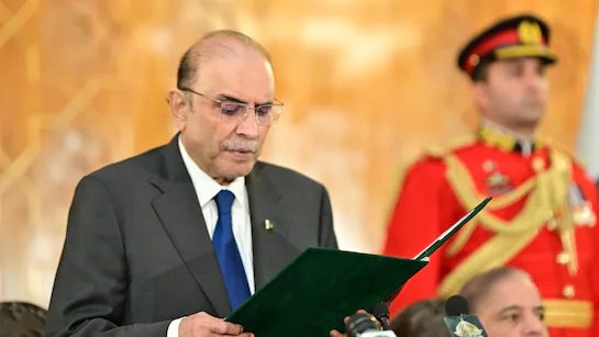 ‘पाकिस्तान से युद्ध की तैयारी कर रहा भारत..’, राष्ट्रपति जरदारी ने किया बड़ा दावा, बातचीत के जरिए मसला सुलझाने की करी वकालत