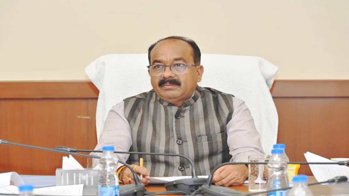 राजिम-फिंगेश्वर-महासमुंद मार्ग के लिए 153.82 करोड़ स्वीकृत, डिप्टी सीएम अरुण साव ने कहा – निर्माण कार्य की गुणवत्ता में कमी पर होगी कार्रवाई
