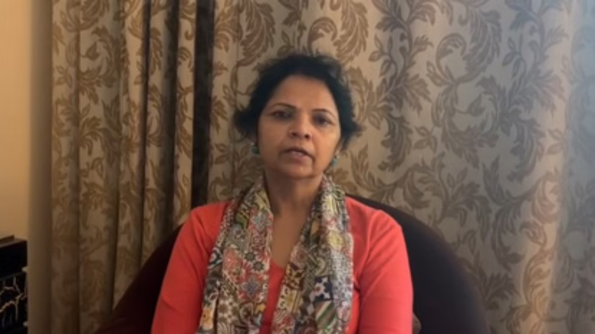 दुबई एयरपोर्ट में फंसी बठिंडा की प्रिंसिपल, भारत सरकार से मांगी मदद