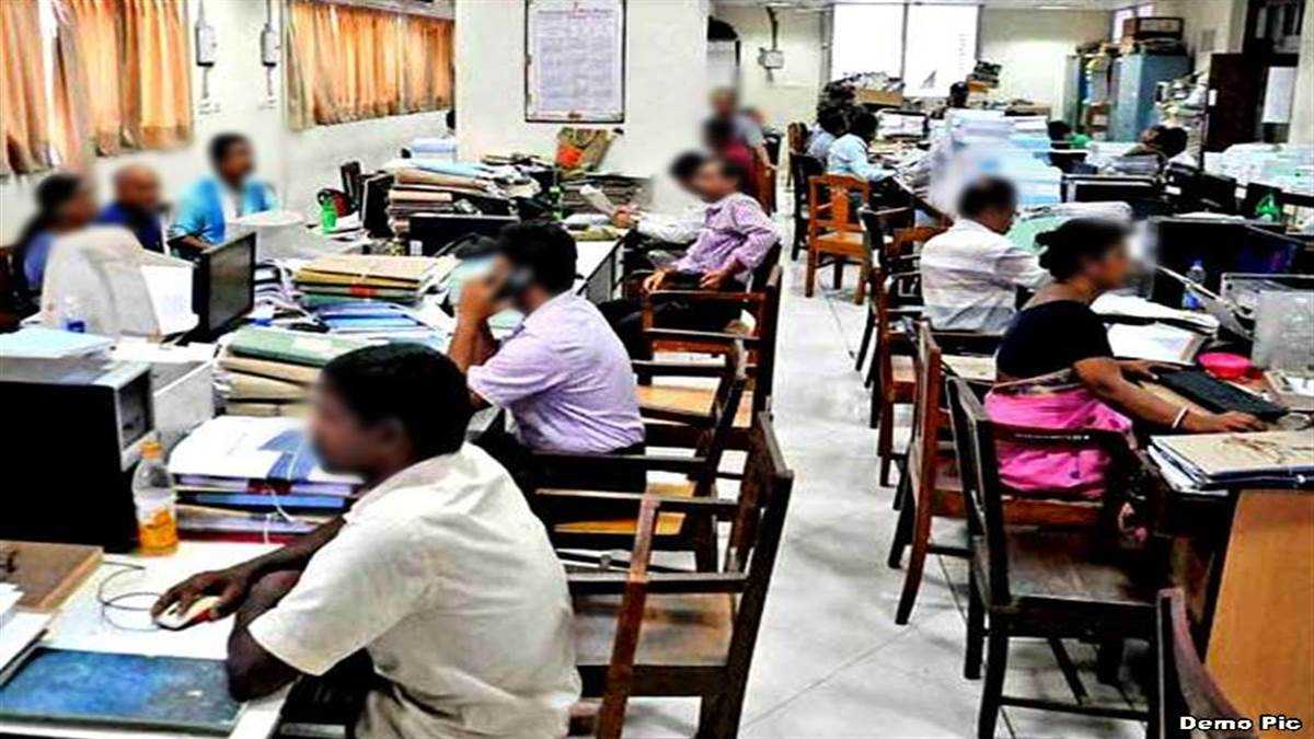 होली पर सरकार का तोहफाः शासकीय सेवकों के महंगाई भत्ते में 3% की वृद्धि कर 58% का फैसला, एरियर की राशि मई 2026 से 6 समान किस्तों में मिलेगी