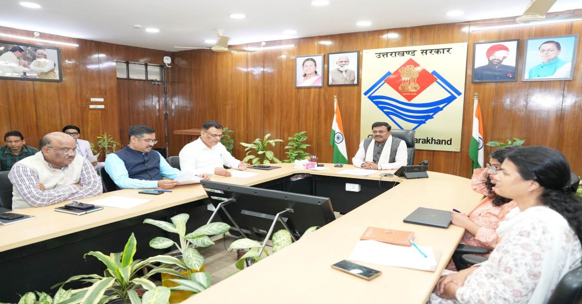 सीएस ने ली हाई पावर कमेटी की बैठक, जल संरक्षण, संचयन और पुनर्भरण के संबंध में तैयार की रूपरेखा