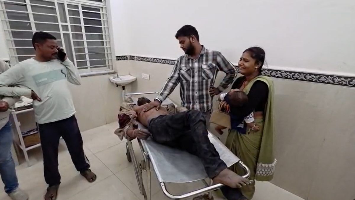 पैरोल से फरार बदमाश का खूनी खेलः ताबड़तोड़ फायरिंग में एक की मौत, दूसरा गंभीर, तलाश में जुटी पुलिस