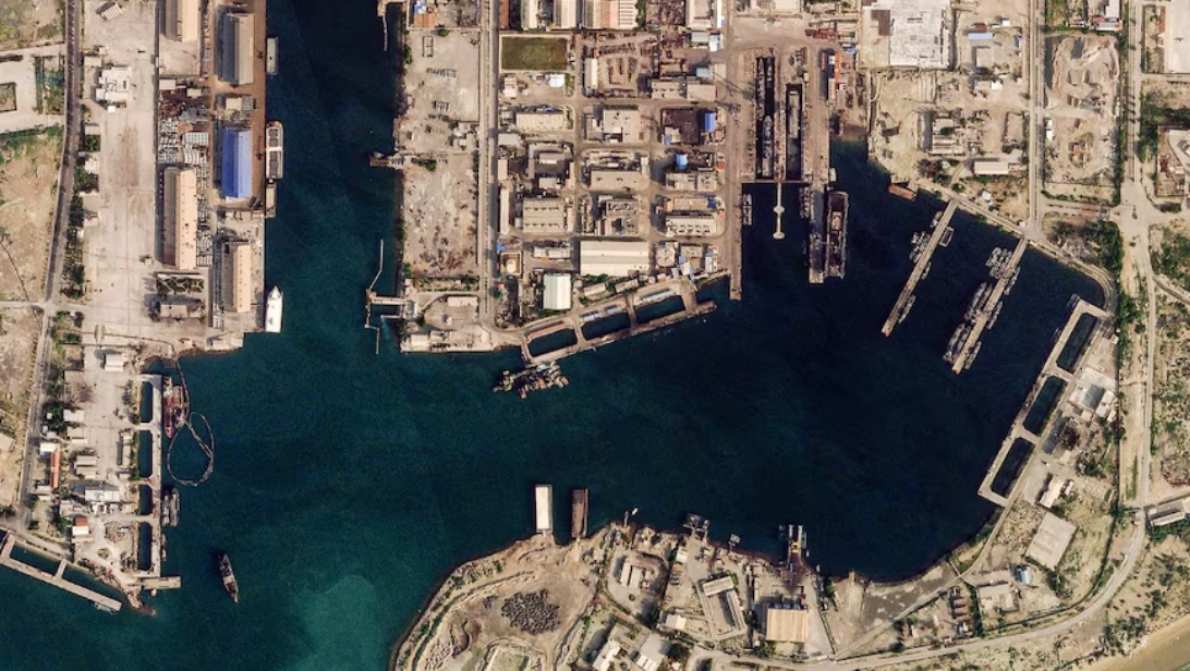 स्ट्रेट ऑफ होर्मुज को लेकर ट्रंप को खुला चैलेंज, ईरान की धमकी ने बढ़ाई ट्रंप की टेंशन, इजरायल भी सकते में आया