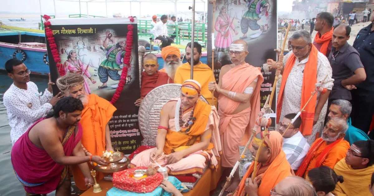 गोप्रतिष्ठा यात्रा लेकर लखनऊ की ओर निकले शंकराचार्य स्वामी अविमुक्तेश्वरानंद, 11 मार्च को करेंगे धर्मयुद्ध का शंखनाद