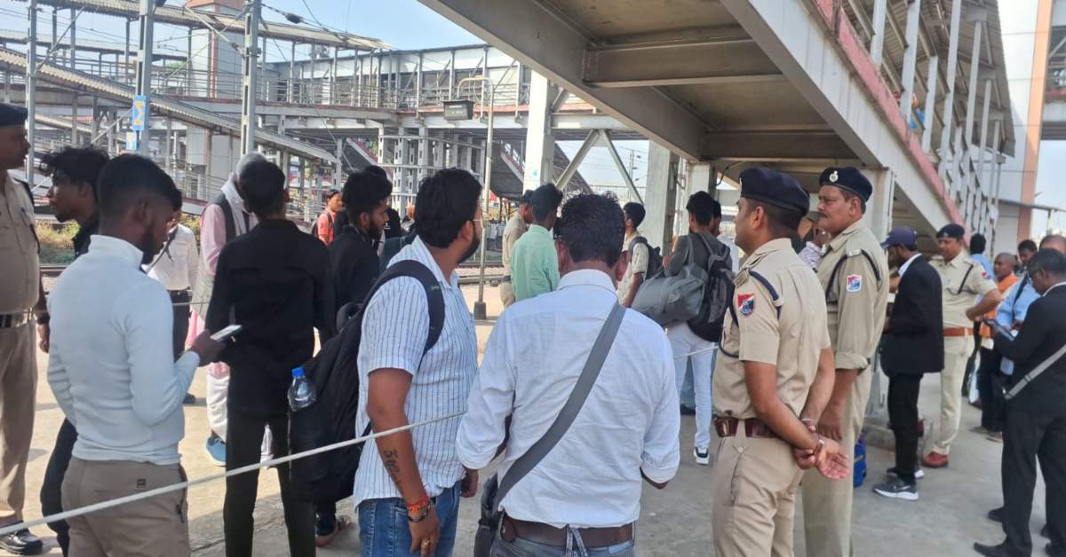 इस रेलवे स्टेशन ने यात्रियों से वसूला 9.74 लाख का जुर्माना, आप भी ना करें ये गलती, नहीं तो पड़ जाएंगे लेने के देने