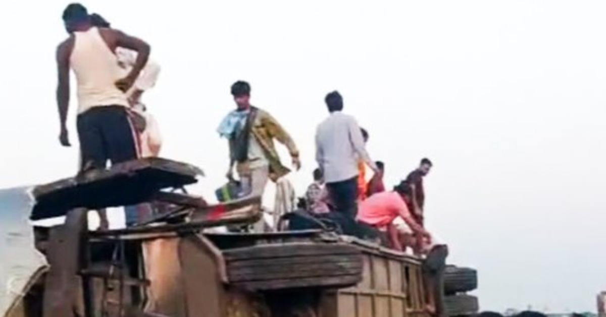 BREAKING : आगरा-लखनऊ एक्सप्रेसवे पर बड़ा हादसा,  डिवाइड से टकराई बस, 52 लोग थे सवार, 40 यात्री…