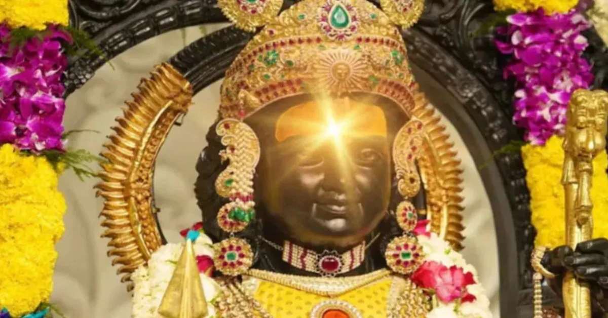 भक्ति और आस्था का अद्भुत संगम: रामनवमी के पावन अवसर पर रामलला के मस्तक पर दिव्य सूर्य तिलक… देखें अयोध्या से LIVE