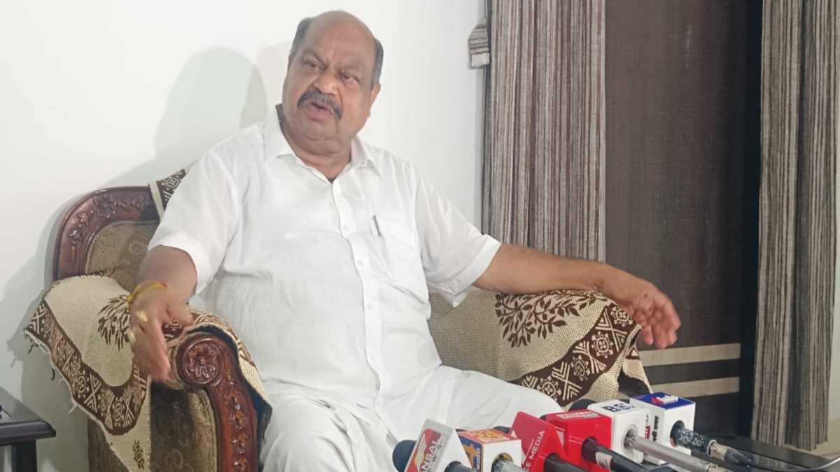 विधायक पुरंदर मिश्रा ने कांग्रेस पर कसा तंज, कहा – प्रभु राम को काल्पनिक ना मानकर मनाएं रामनवमी…