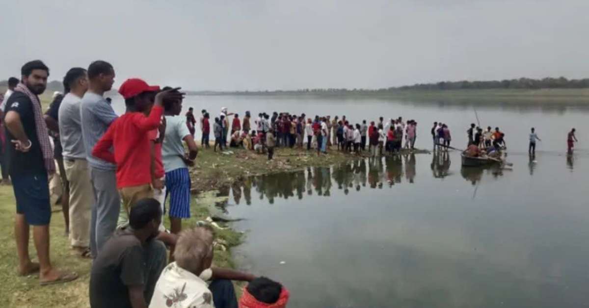 प्रयागराज में दर्दनाक हादसा: बामपुर गंगा घाट पर स्नान के दौरान 7 बच्चे डूबे, 2 के शव बरामद, सर्च ऑपरेशन जारी