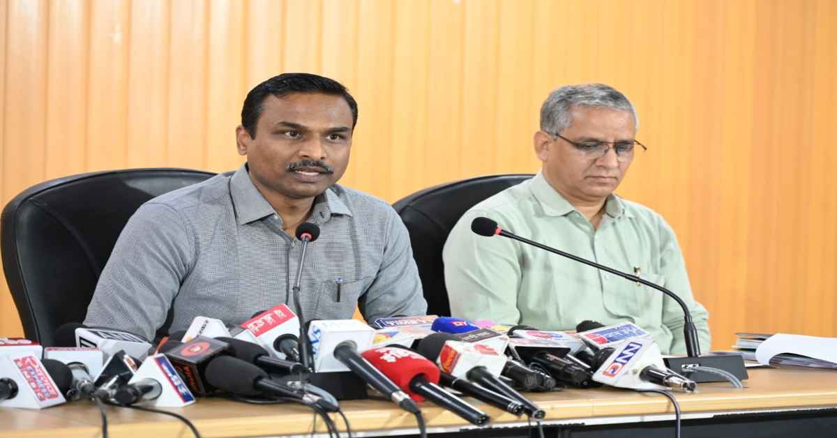 बस एक क्लिक और… 2 दिन के भीतर BLO खुद पहुंचेंगे मतदाता के घर, मुख्य निर्वाचन अधिकारी ने पार्टियों से किया ये आग्रह…