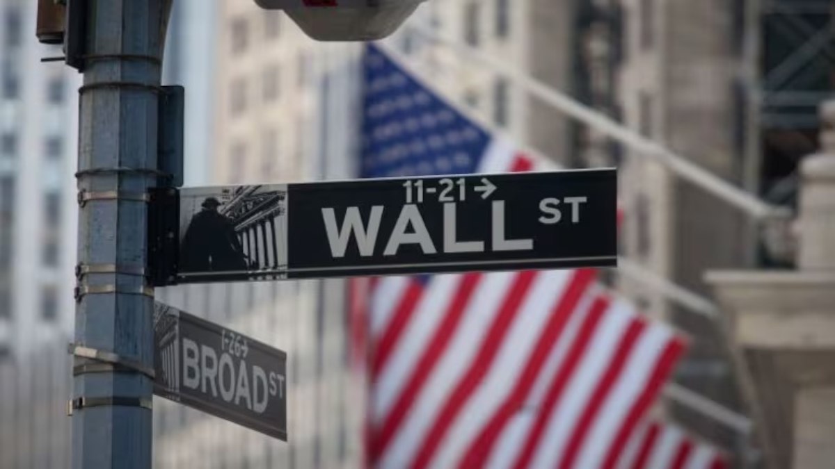 US Market Crash : क्रूड में उछाल से अमेरिकी शेयर बाजार धड़ाम, जानिए निवेशकों का क्यों डगमगाया भरोसा ?