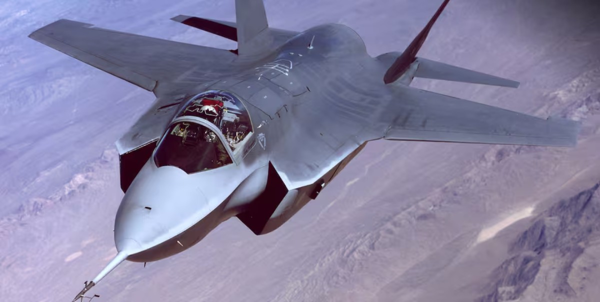 ईरान युद्ध बीच अमेरिका की नई चाल, F-35 फाइटर जेट्स को जापान में करेगा तैनात