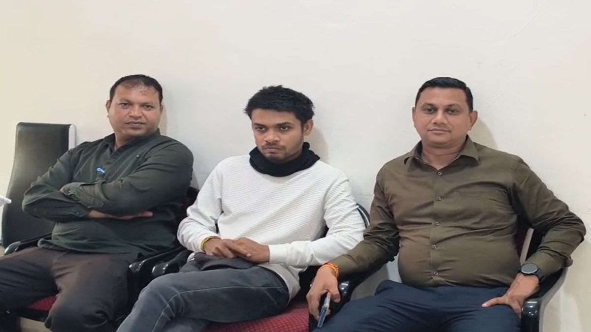 लोकायुक्त की बड़ी कार्रवाईः जल संसाधन विभाग का अमीन पटवारी ₹10 हजार रिश्वत लेते गिरफ्तार, कार्रवाई जारी