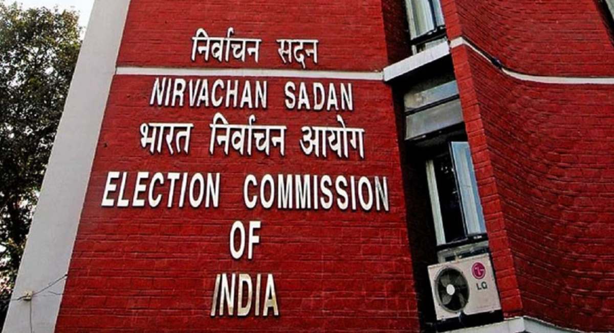 पश्चिम बंगाल में एक्शन में चुनाव आयोग, ताबड़तोड़ तबादले… चुनाव अधिकारियों की छंटनी शुरू, DGP समेत 4 IPS अफसरों को बदला