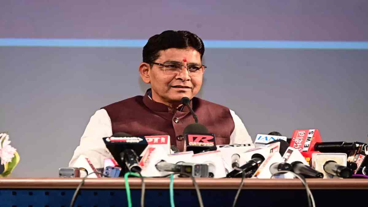 धान की अंतर राशि पर सियासत : कांग्रेस ने भेदभाव का लगाया आरोप, लाभार्थियों की मांगी सूची, मंत्री टंकराम ने कहा – ‘सबका साथ सबका विकास’ के सिद्धांत पर काम कर रही सरकार