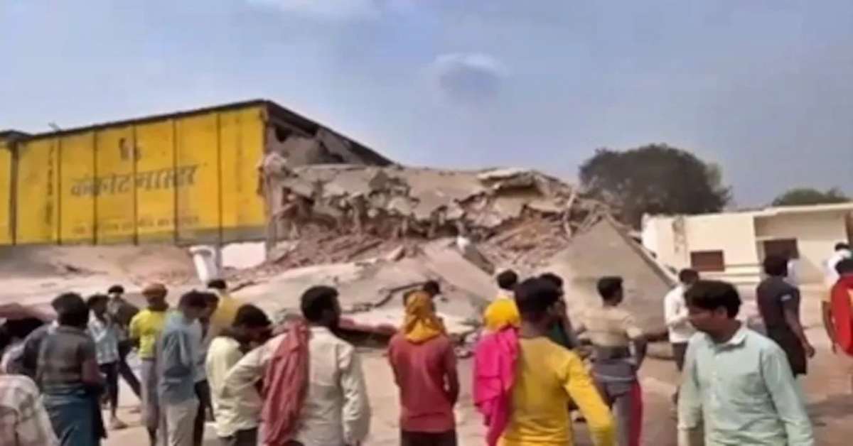 प्रयागराज में बड़ा हादसा: कोल्ड स्टोरेज ढहने से 4 की मौत, कई लोगों की हालत गंभीर