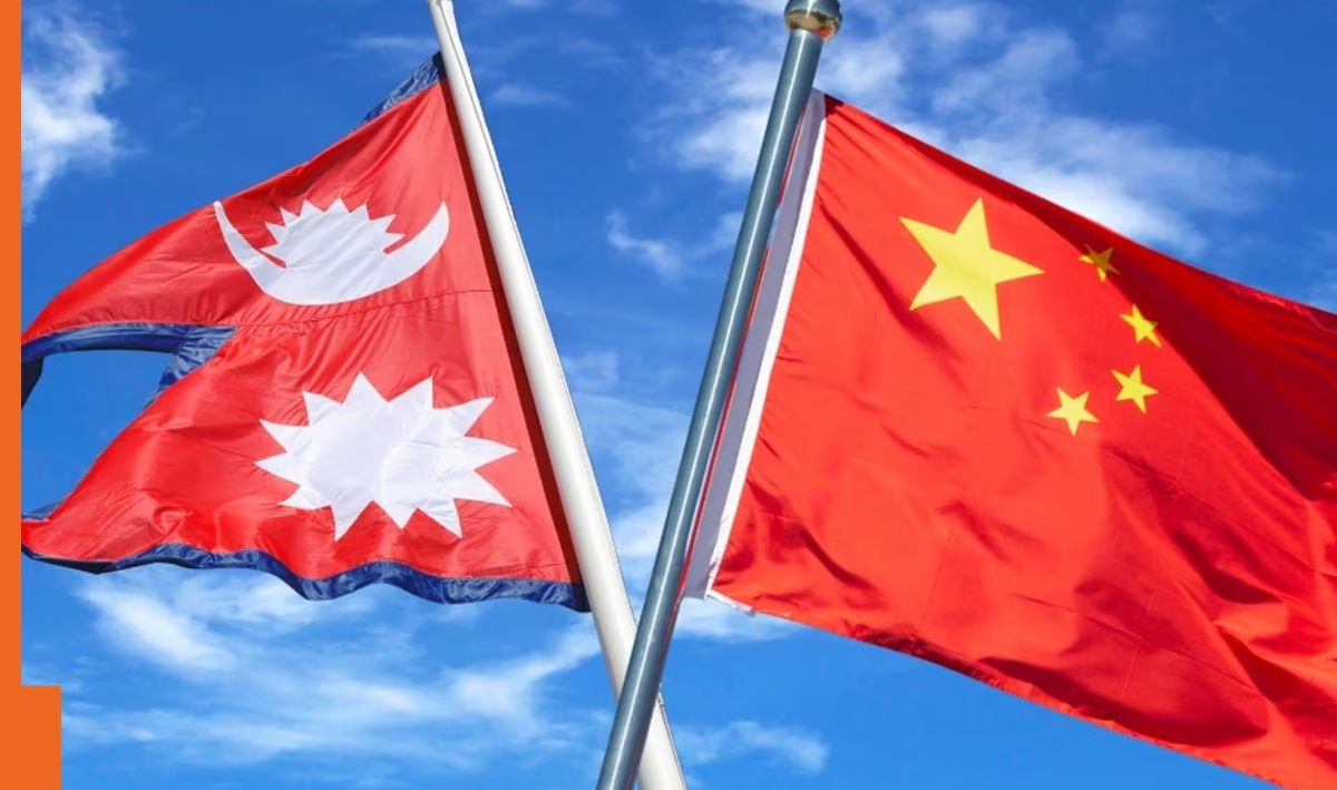 Nepal में China के खिलाफ बगावत! लोग जला रहे चीनी राष्ट्रपति शी जिनपिंग की किताब, दोनों देशों में तनाव की बढ़ी आशंका
