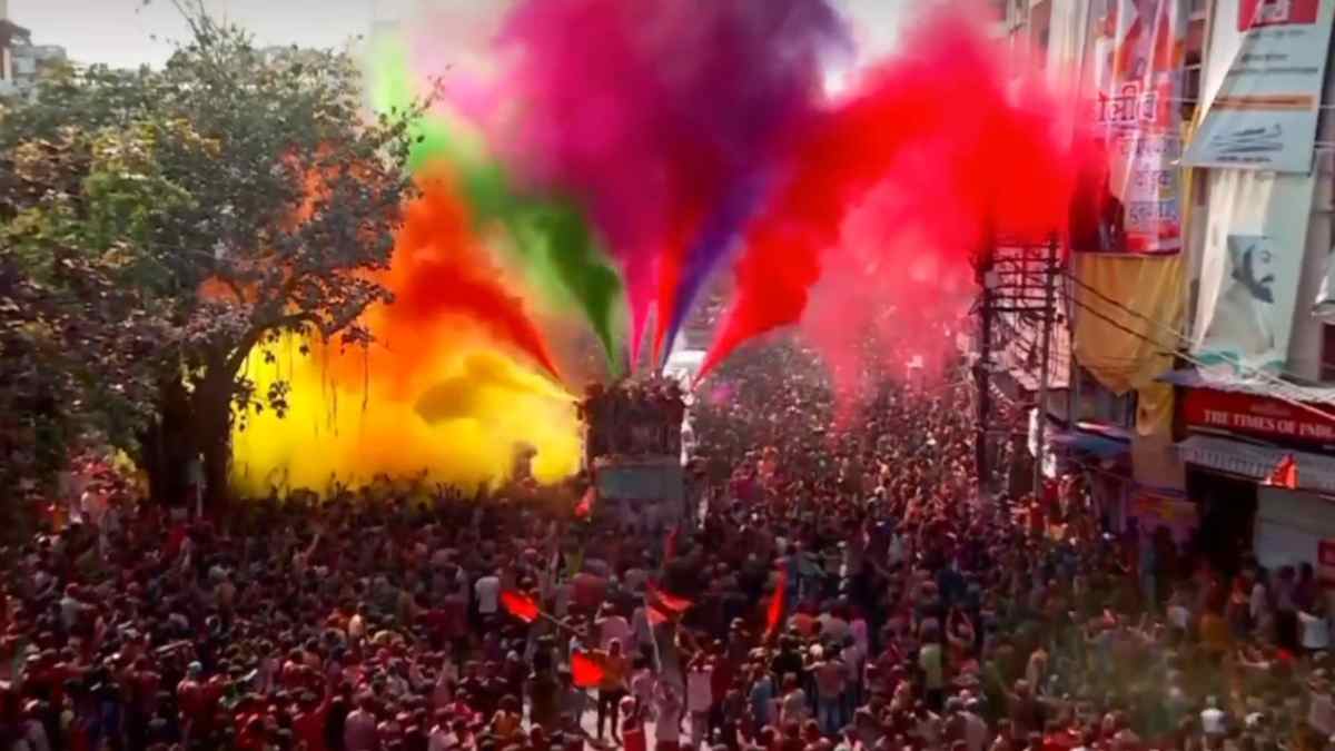 Exclusive: होलकर काल से शुरू हुई रंग पंचमी की परंपरा, 1948 में शुरू हुई आधुनिक गेर, 500 लोगों से हुई थी शुरुआत, जानिए इसका इतिहास