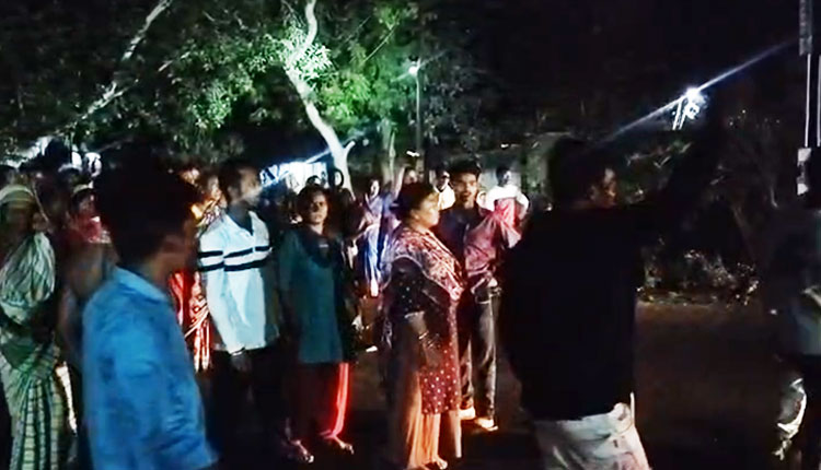 जटनी में क्रूड बम हमला: नाबालिग समेत 3 लोग गंभीर घायल, इलाके में दहशत