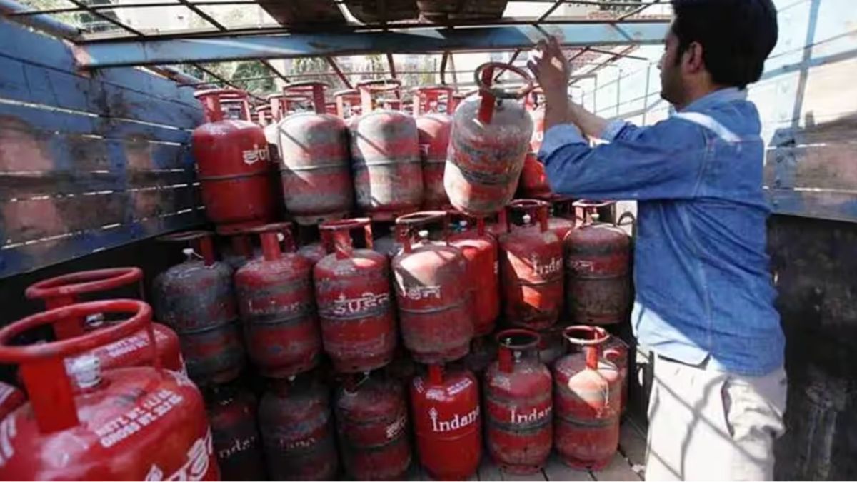 समझदारी से उपयोग करें .. सरकार ने LPG की स्थिति मानी चिंताजनक, उपभोक्ताओं से किया विवेकपूर्ण उपयोग का आह्वान