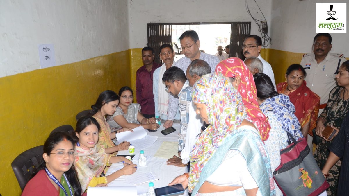 किन्नर के लिए पत्नी को छोड़ा: 5 लाख रुपए गुजारा भत्ता भी देने को तैयार, लेकिन पत्नी ने किया इंकार, जानिए महिला आयोग ने क्या कहा…