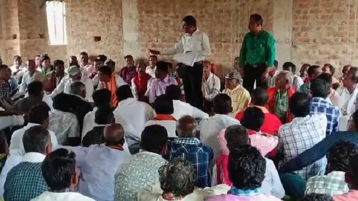 अंतरजातीय शादी पर बवाल: नबरंगपुर के पूर्व विधायक और परिवार का 12 साल के लिए सामाजिक बहिष्कार