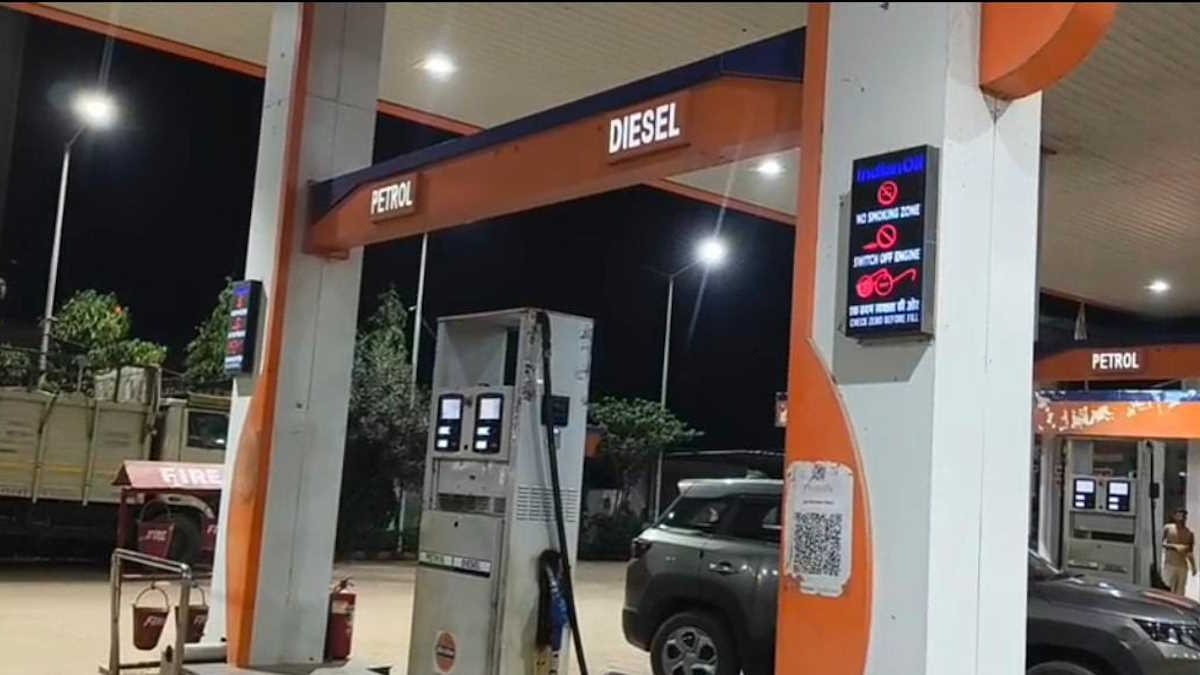 Bilaspur News: पेट्रोल-डीजल और गैस की भरपूर उपलब्धता, कलेक्टर ने कहा- अफवाहों से बचे, साथ ही कालाबाजारी करने वालों को दी FIR की चेतावनी…