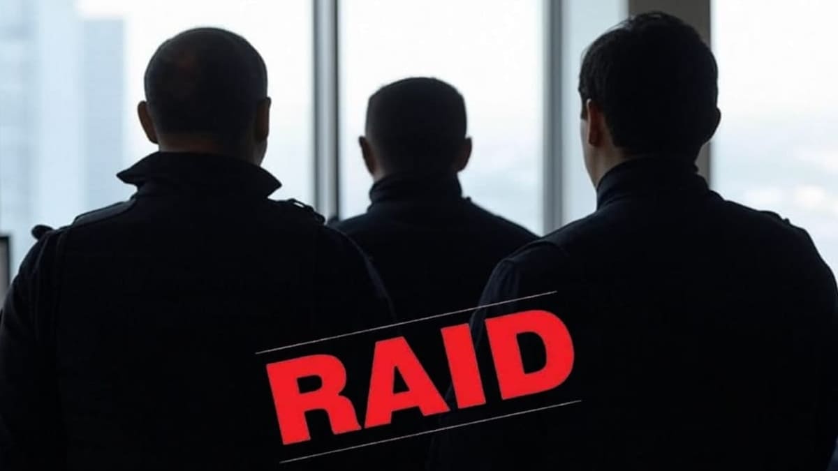 ​किशनगंज SHO के ठिकानों पर EOW का शिकंजा, 6.75 लाख कैश और करोड़ों की बेनामी संपत्ति का खुलासा