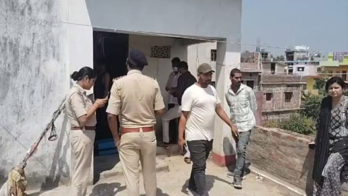 ​सहरसा में बंद कमरे में फंदे से लटका मिला युवक का शव, मौके पर पहुंची FSL की टीम, जांच जारी